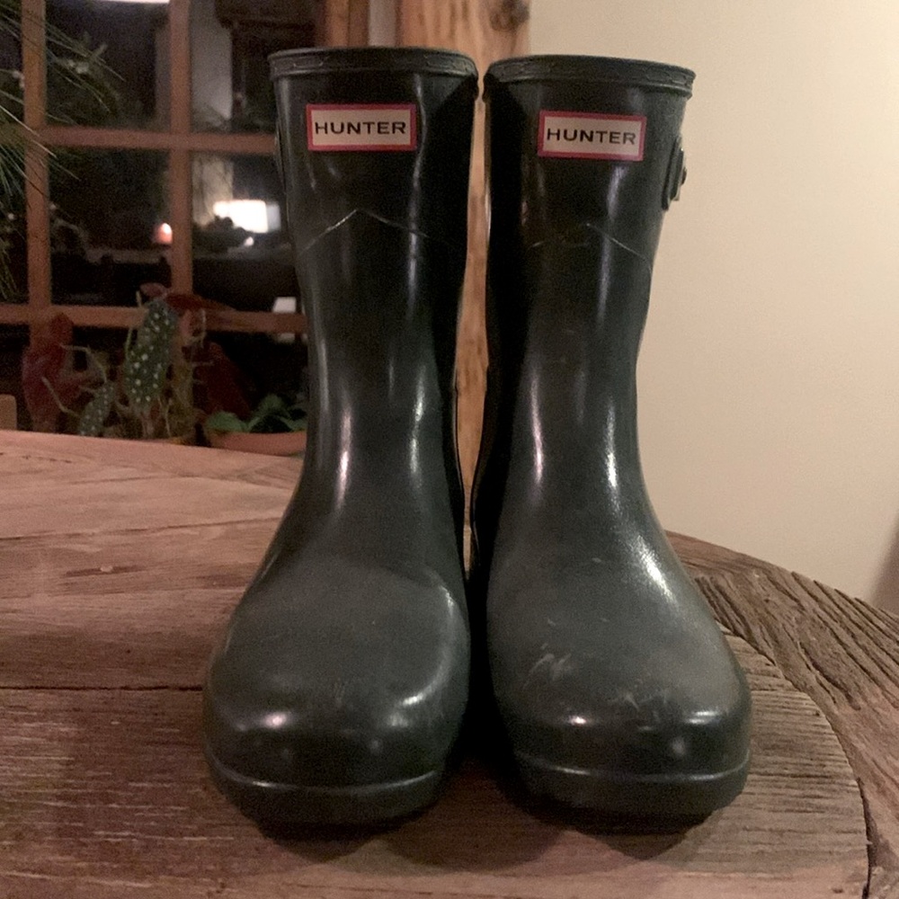 Green hunter rain boots size 9